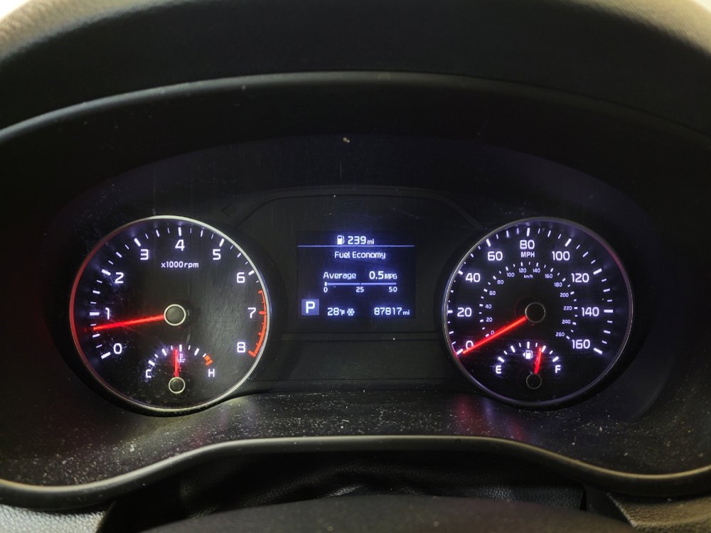 Used 2020 Kia Sportage LX image 23