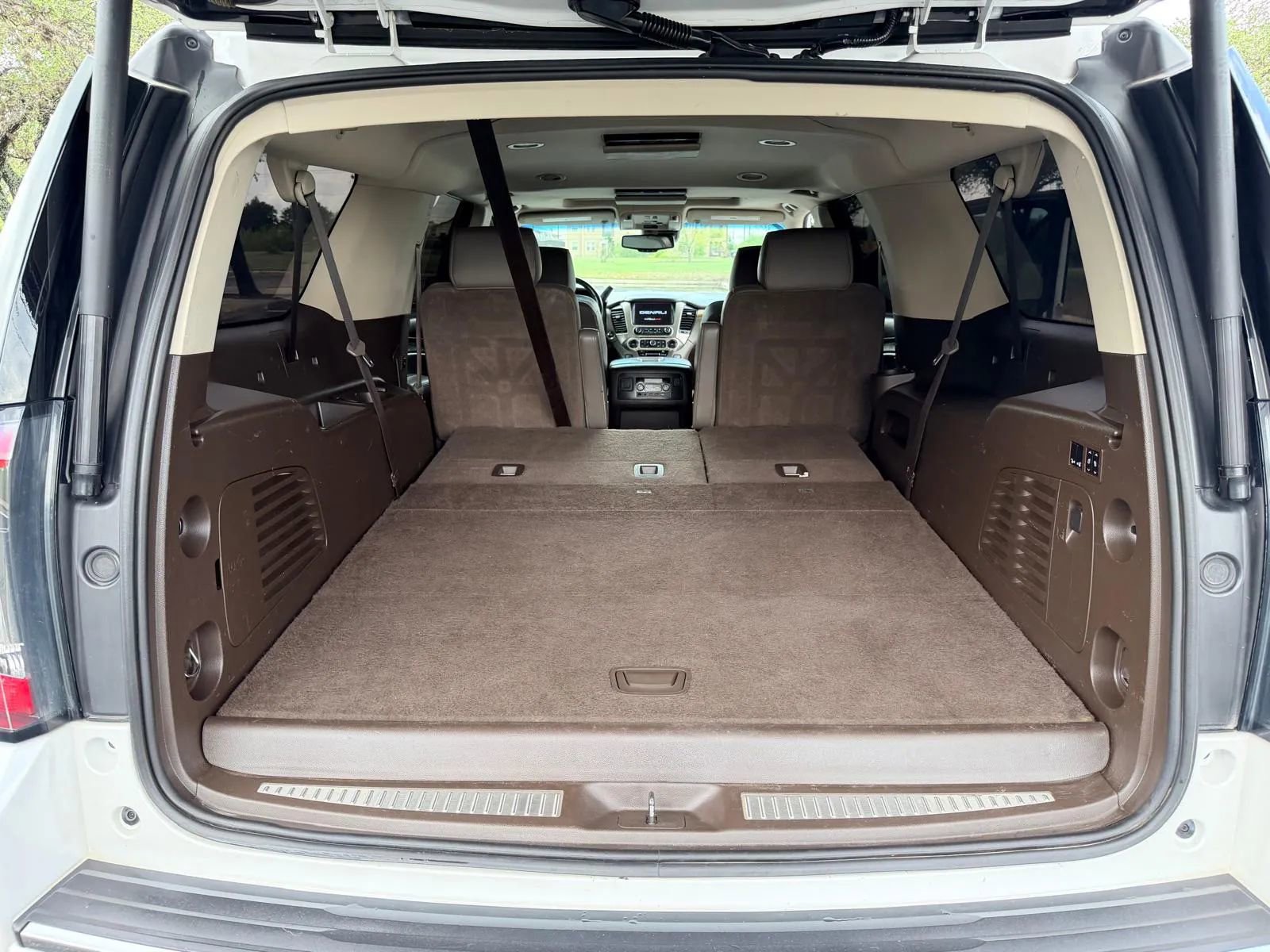 Used 2019 GMC Yukon XL Denali w/ Denali Ultimate Package RWD image 29