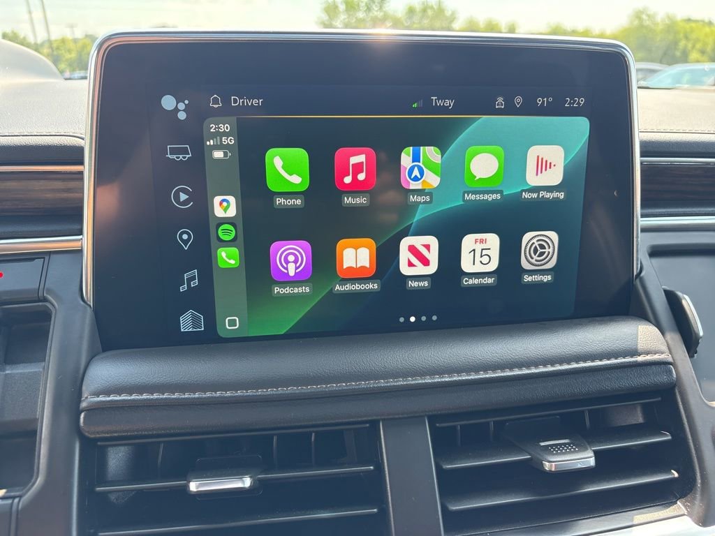 Certified 2024 Chevrolet Tahoe High Country w/ Advanced Technology Package image 38