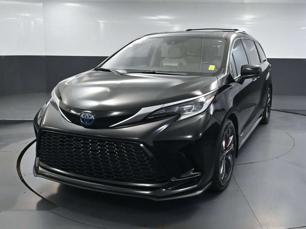 Used 2021 Toyota Sienna XSE FWD image 8
