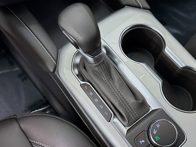 Used 2025 Chevrolet Blazer LT w/ Midnight/Sport Edition image 18