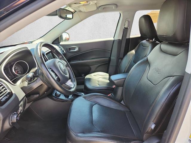 Used 2018 Jeep Compass Limited AWD/4WD image 12