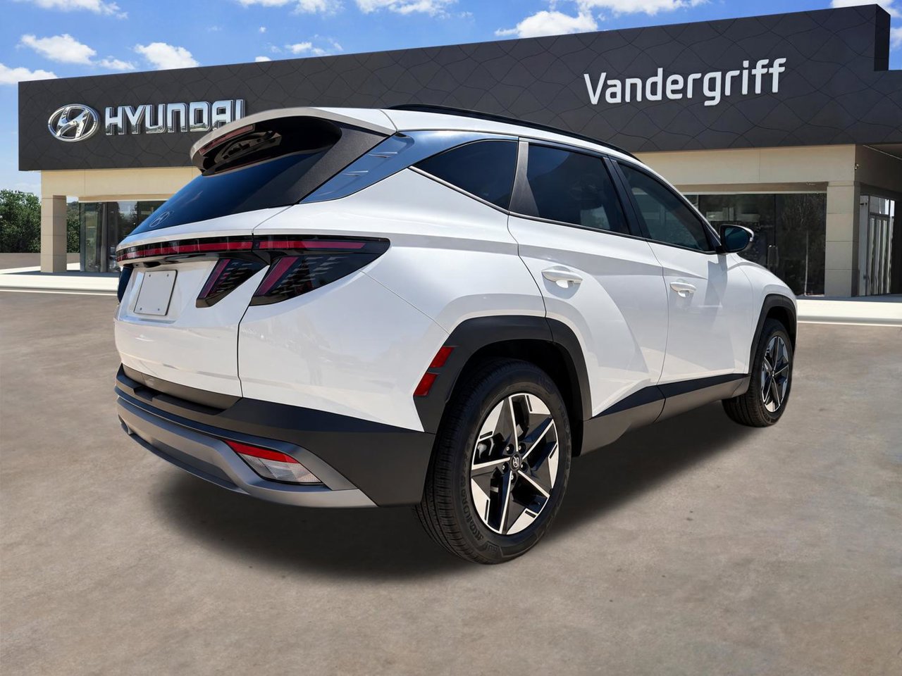 Certified 2025 Hyundai Tucson SEL FWD image 6