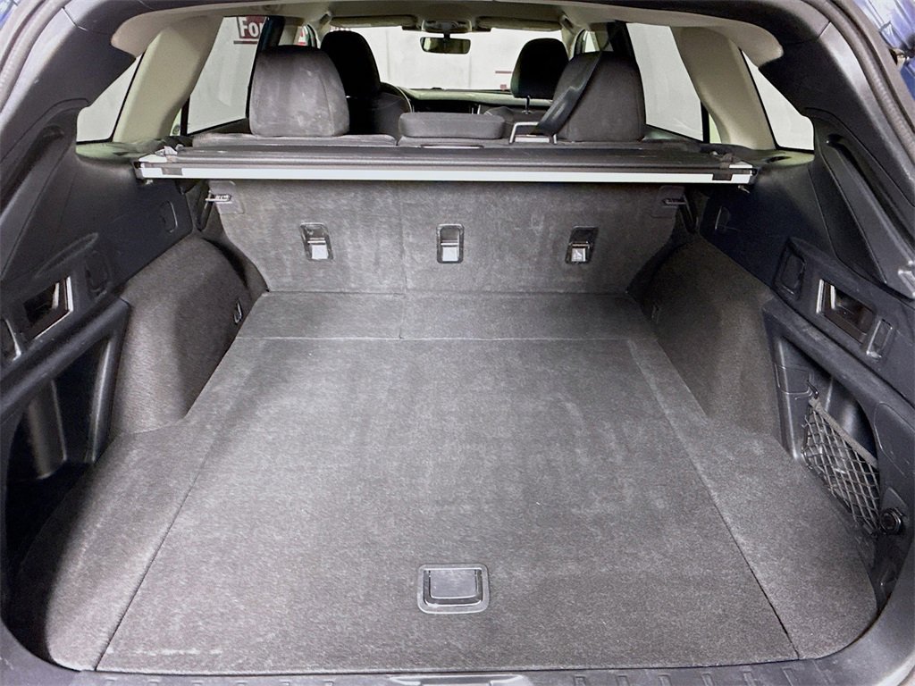 Used 2024 Subaru Outback Premium image 27