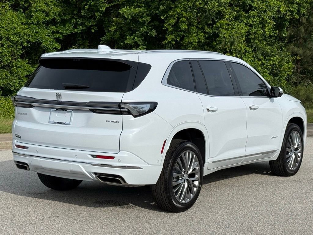 New 2026 Buick Enclave Avenir w/ Super Cruise Package FWD image 13