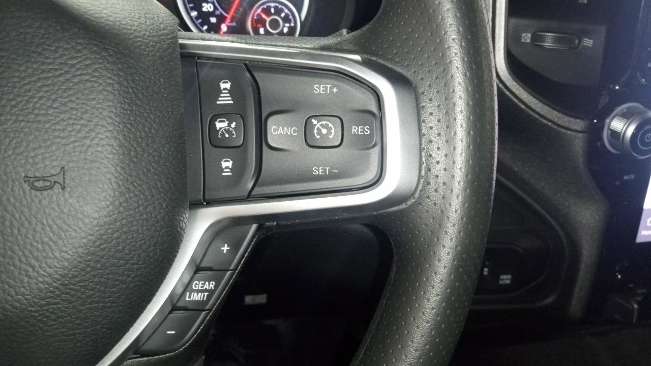 New 2026 RAM 2500 Tradesman AWD/4WD image 16