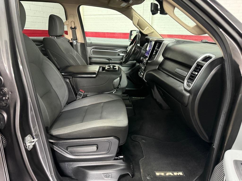 Used 2019 RAM 1500 Big Horn AWD/4WD image 12