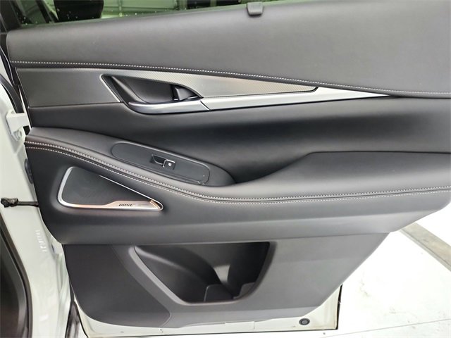 Used 2025 INFINITI QX60 Luxe w/ Black Edition image 54