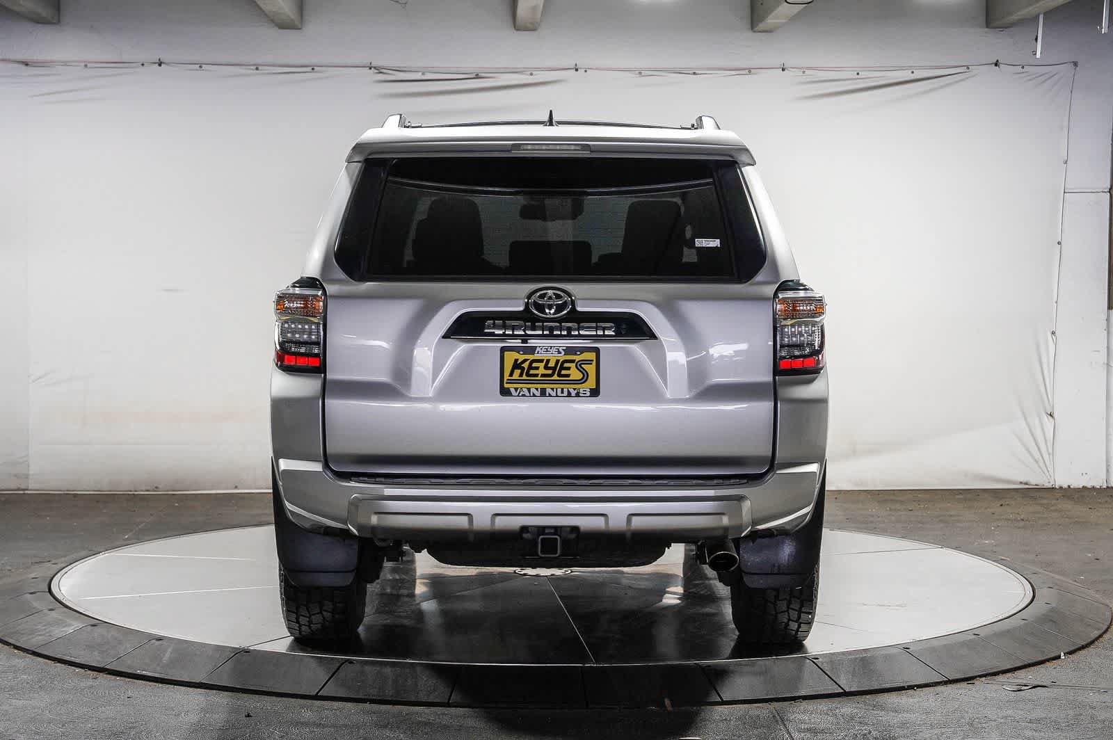 Certified 2021 Toyota 4Runner TRD Off-Road Premium w/ Moonroof Package AWD/4WD image 3