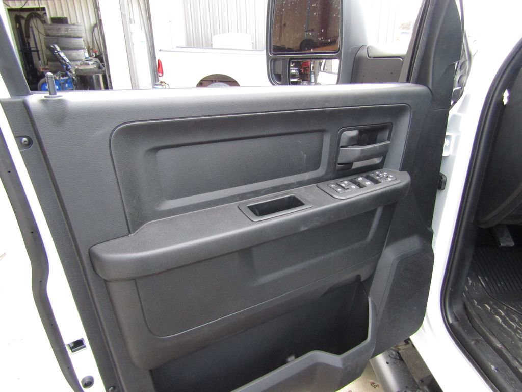New 2026 RAM 2500 Tradesman image 17