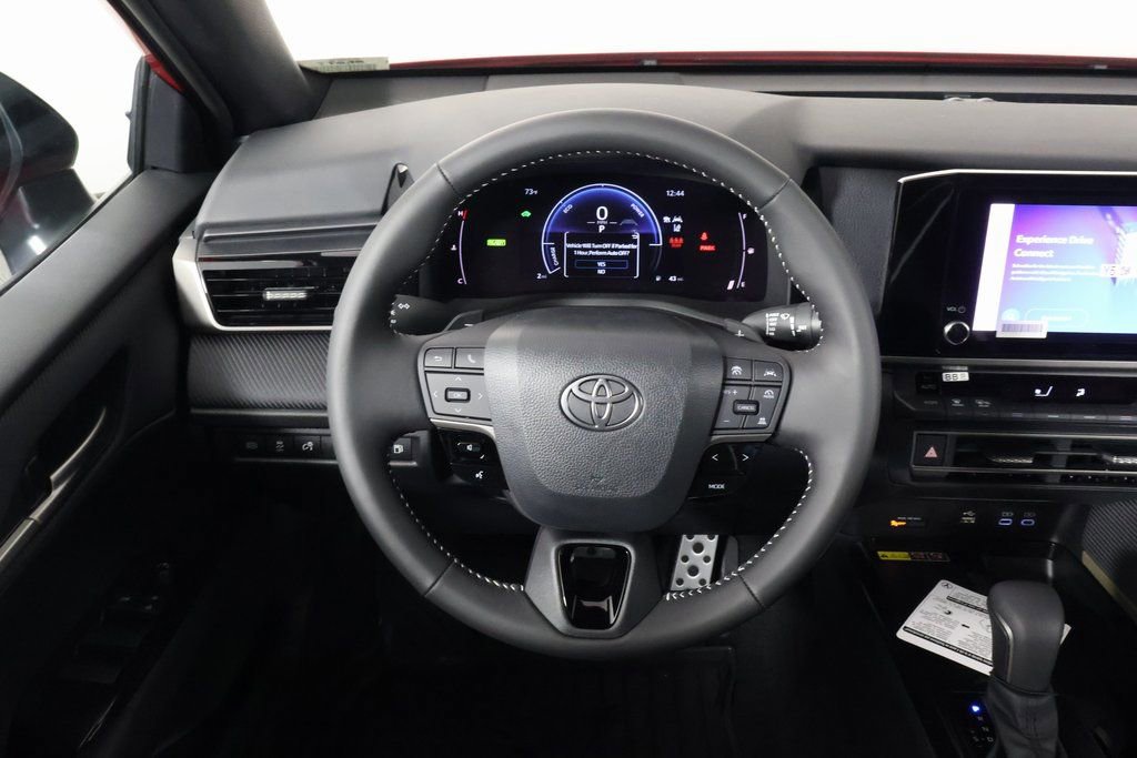 New 2026 Toyota Camry Hybrid image 3