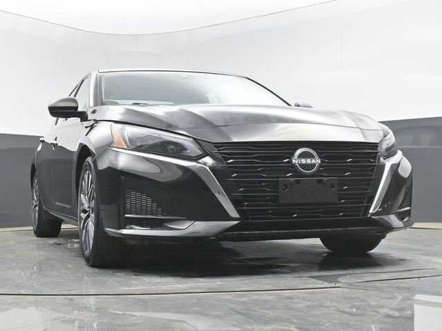 Used 2025 Nissan Altima 2.5 SV image 41