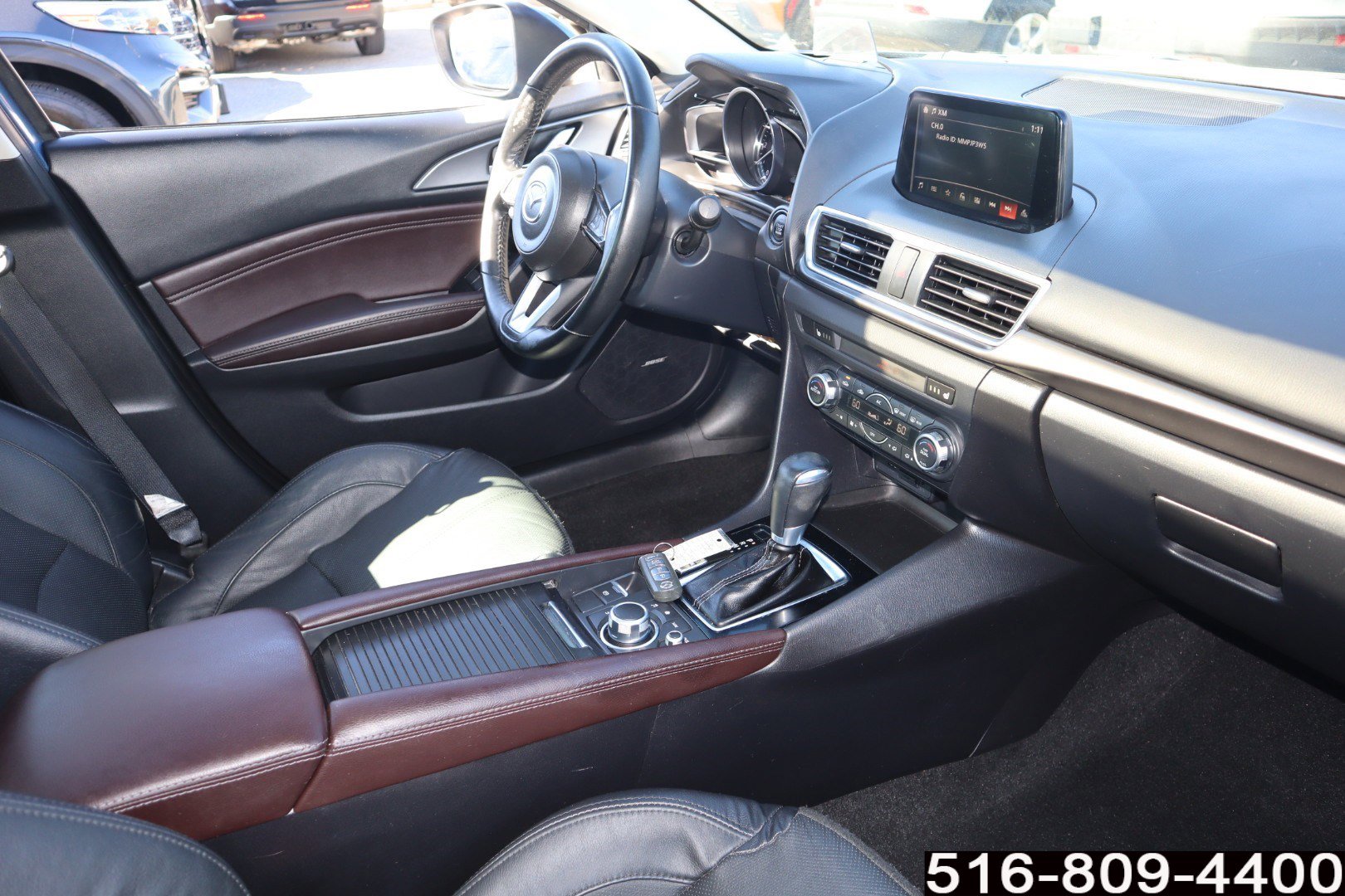 Used 2018 MAZDA MAZDA3 Grand Touring image 24