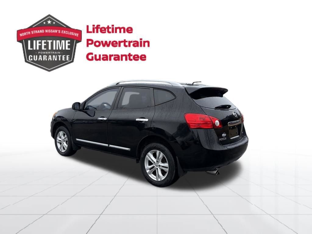 Used 2012 Nissan Rogue SV image 3