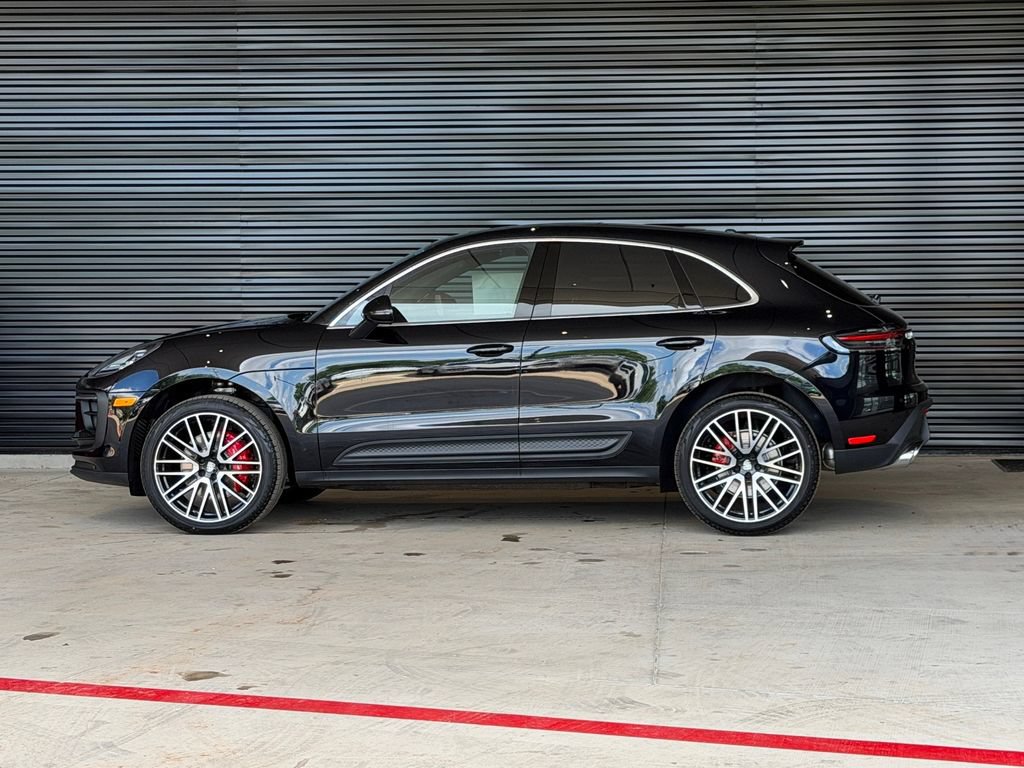 New 2026 Porsche Macan GTS AWD/4WD image 2