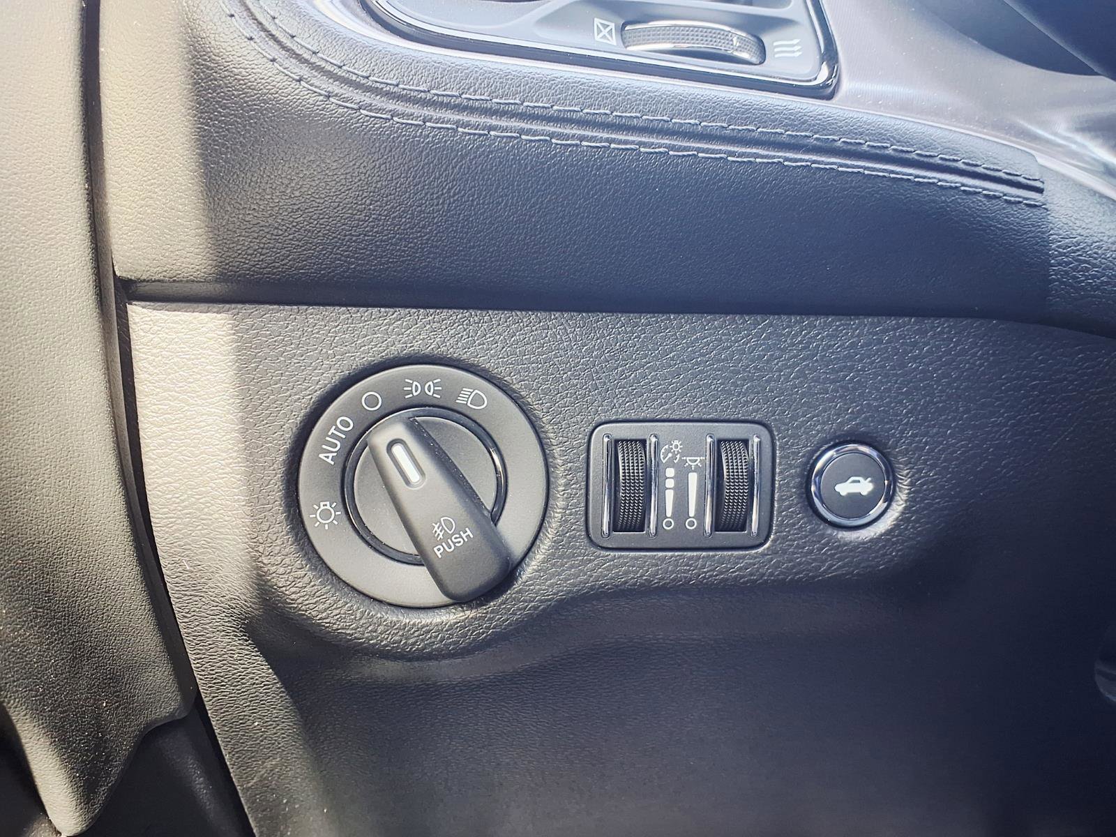 Used 2021 Dodge Challenger GT w/ Plus Package image 21