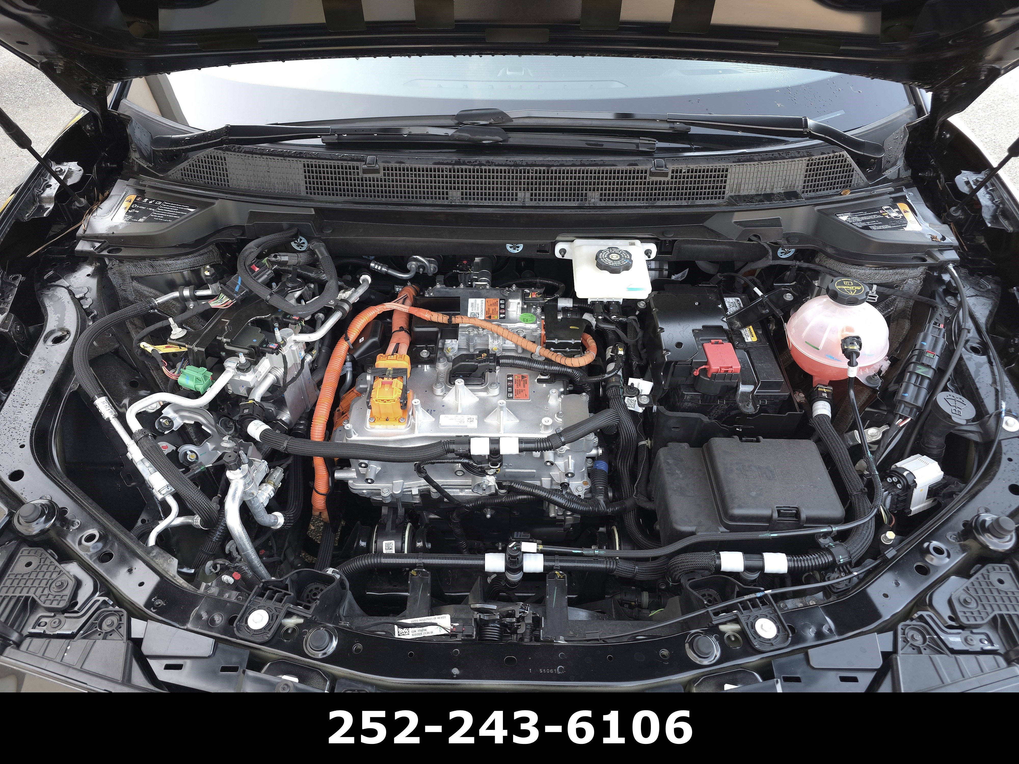 Used 2025 Chevrolet Equinox EV LT image 46