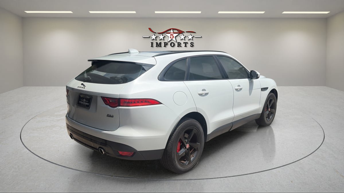 Used 2017 Jaguar F-PACE Premium AWD/4WD image 5