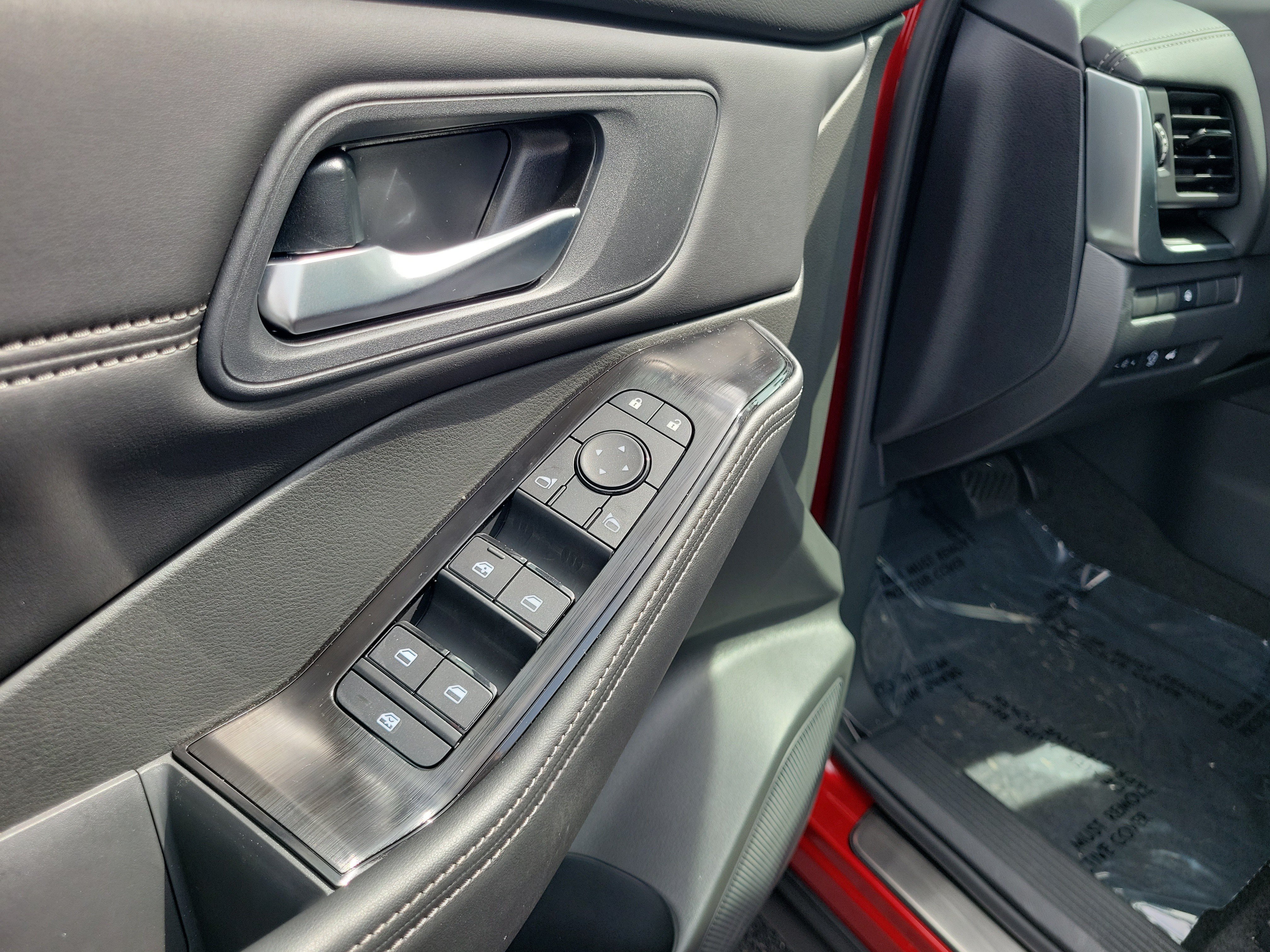 New 2026 Nissan Rogue Dark Armor AWD/4WD image 18