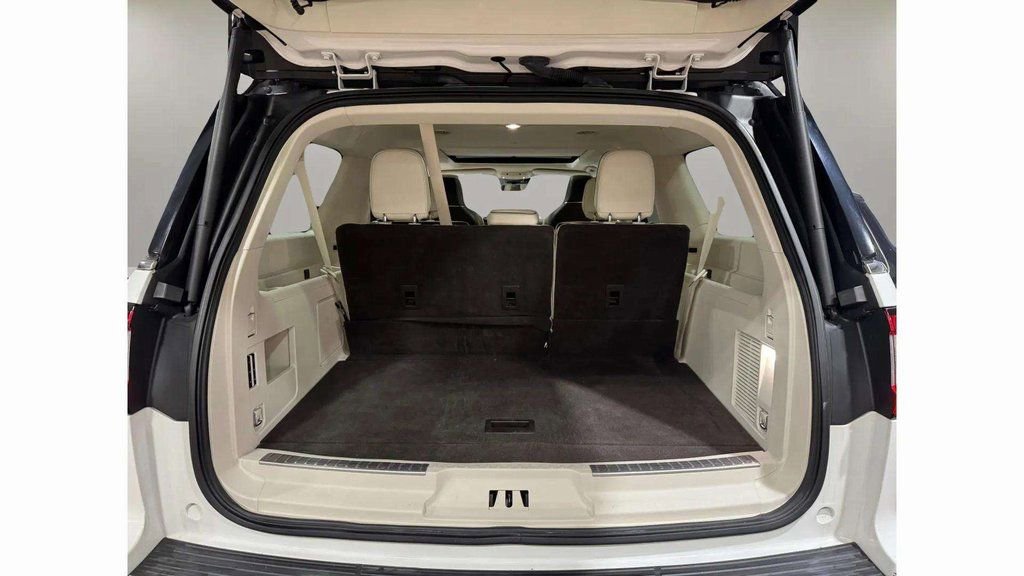Used 2021 Lincoln Navigator L Black Label w/ Special Edition Package image 31