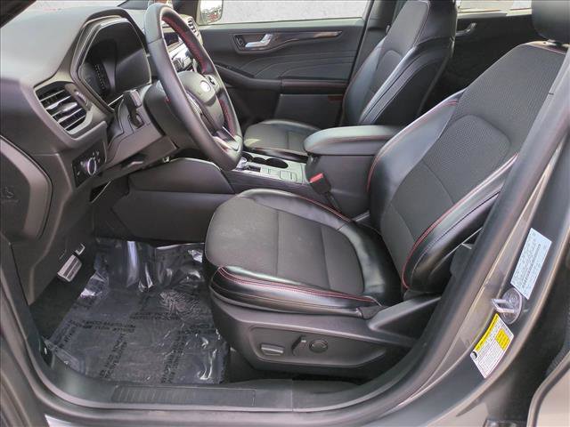 Used 2024 Ford Escape ST-Line image 16