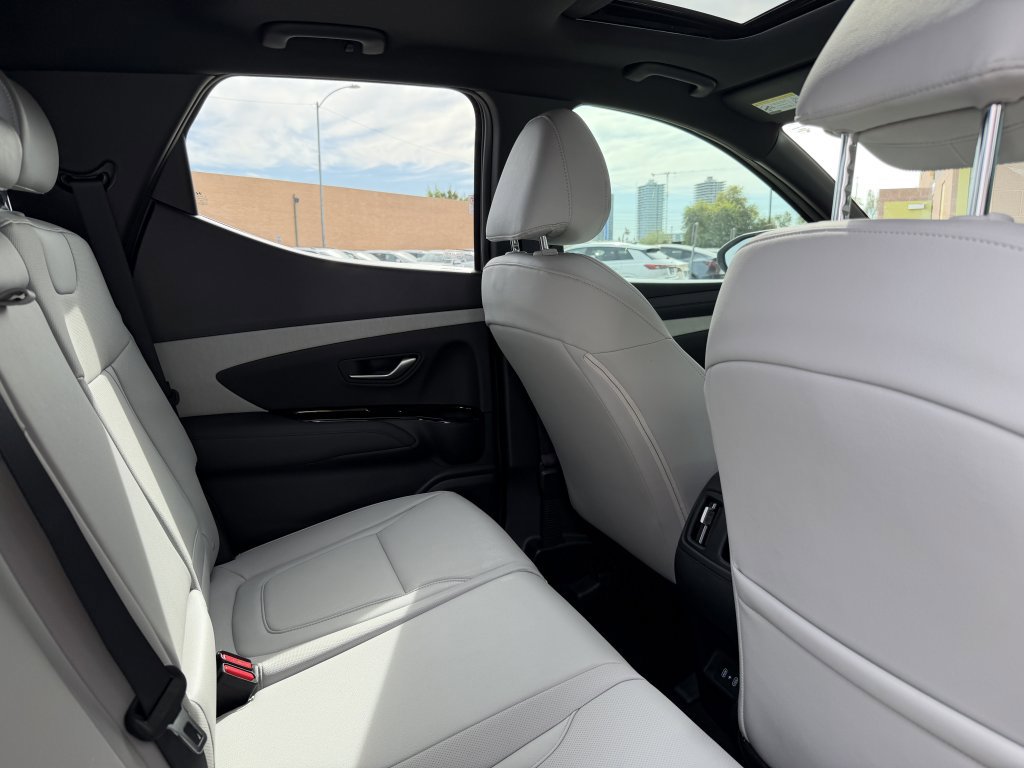 Used 2025 Hyundai Santa Cruz SEL image 40