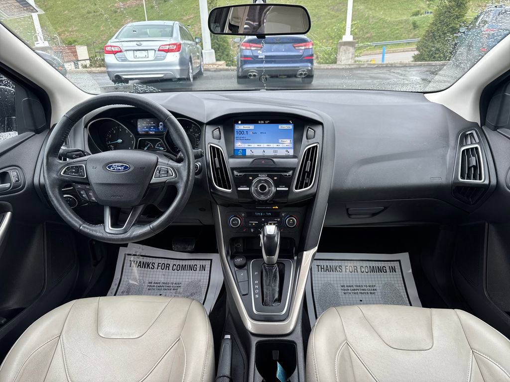 Used 2018 Ford Focus Titanium FWD image 21