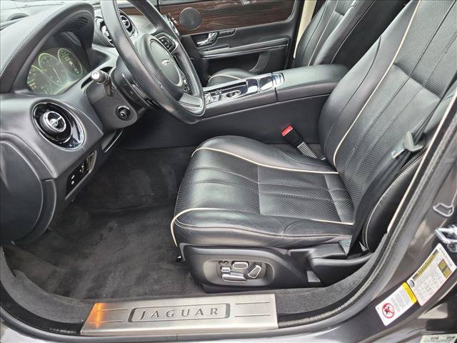 Used 2012 Jaguar XJ L RWD image 17