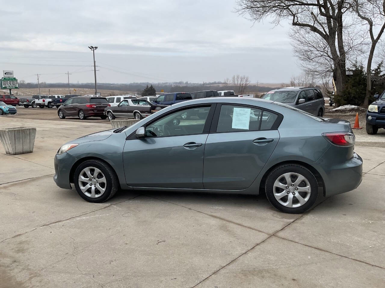 Used 2012 MAZDA MAZDA3 i Sport FWD image 10