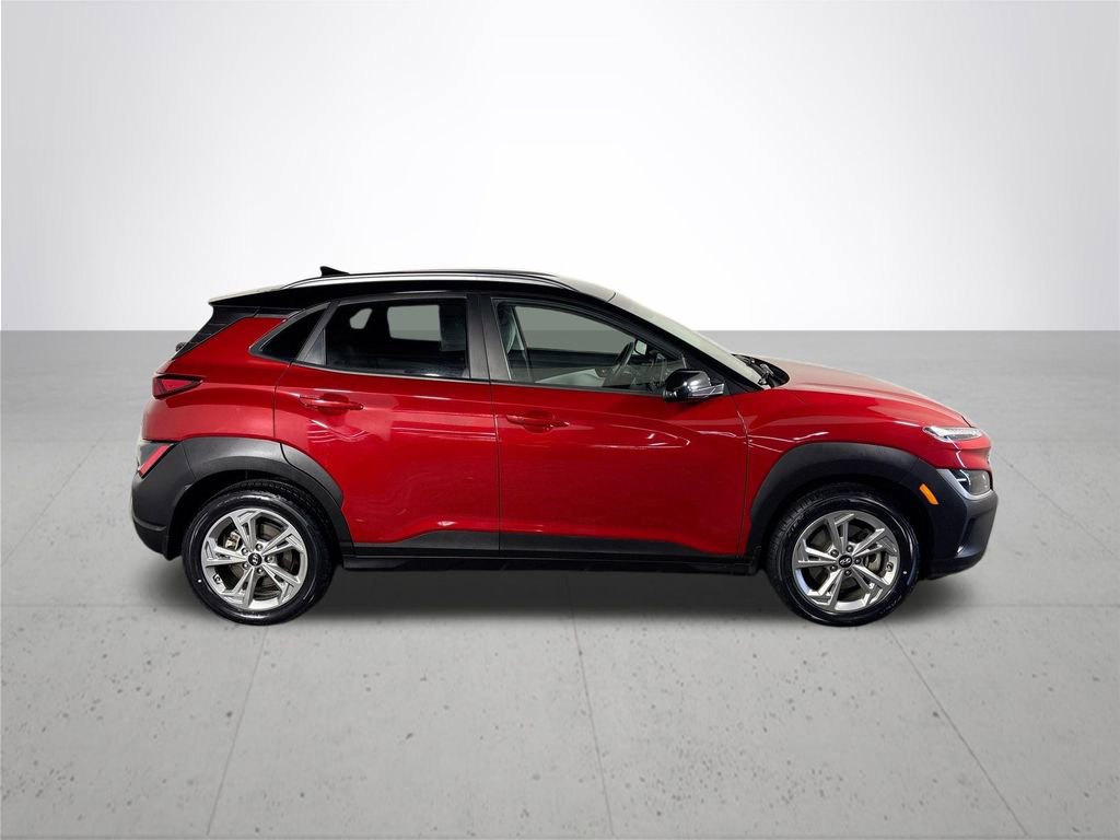 Used 2022 Hyundai Kona SEL w/ Cargo Package AWD/4WD image 5
