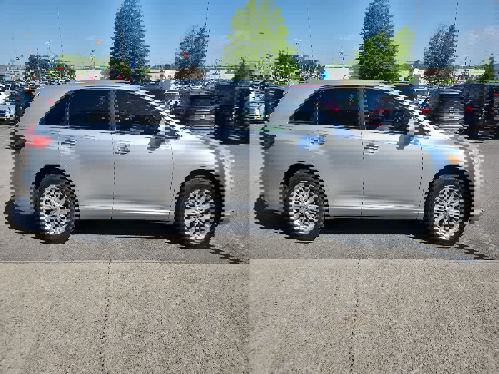 Used 2011 Toyota Venza w/ Convenience Pkg FWD image 6