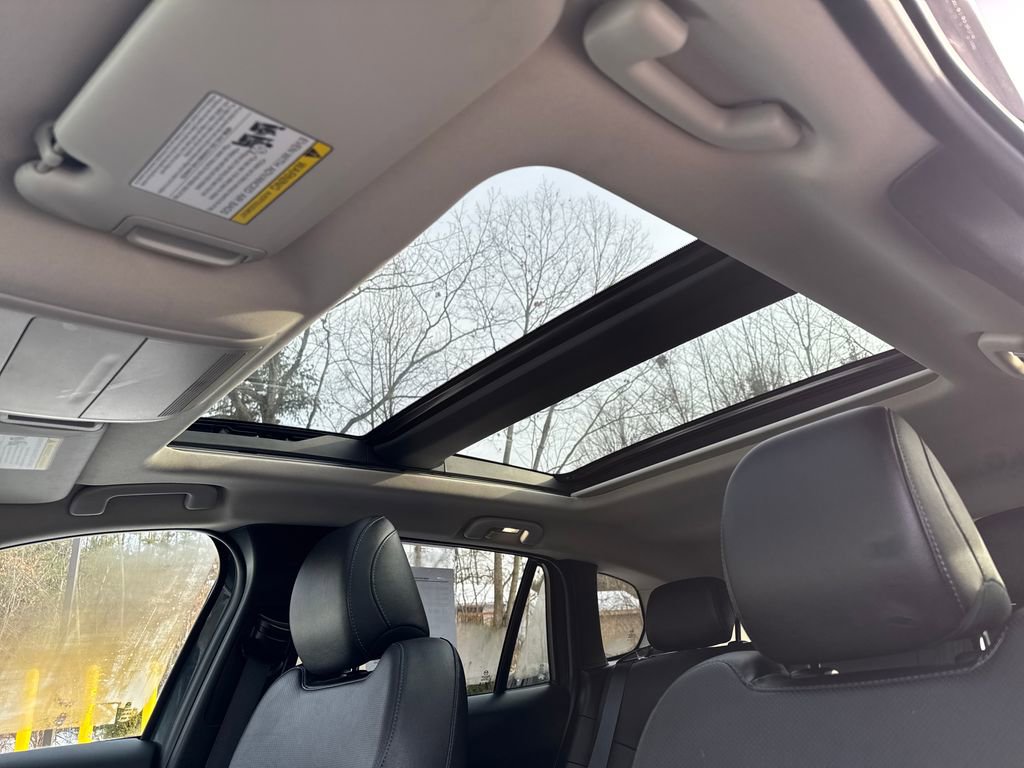 Used 2024 MAZDA CX-50 AWD 2.5 Turbo w/ Premium Pkg image 19