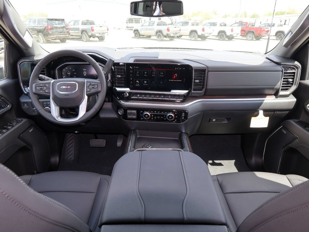 New 2026 GMC Sierra 2500 SLT w/ SLT Premium Package AWD/4WD image 13