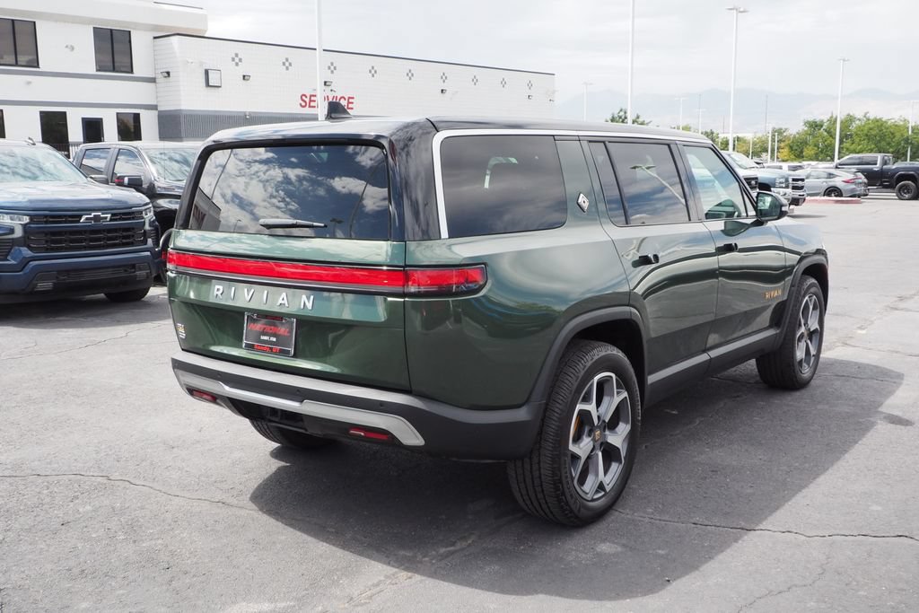 Used 2024 Rivian R1S Adventure Quad AWD/4WD image 5
