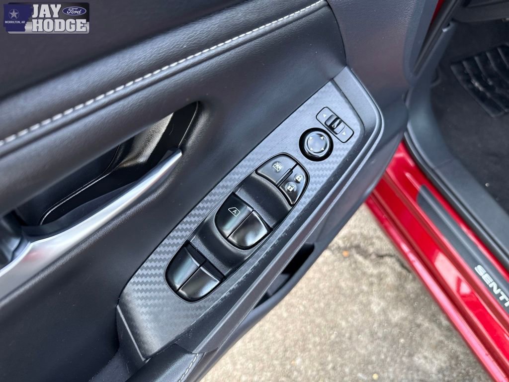 Used 2024 Nissan Sentra SV w/ Lighting Package FWD image 13