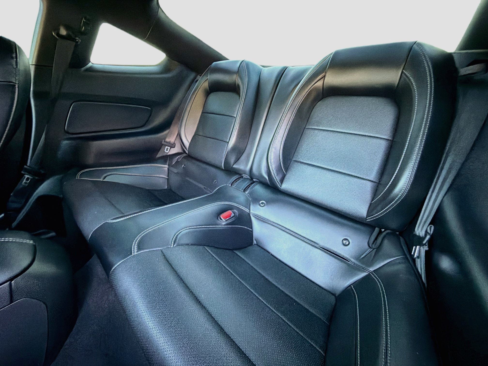 Used 2022 Ford Mustang Premium w/ 2.3L High Performance Package RWD image 18