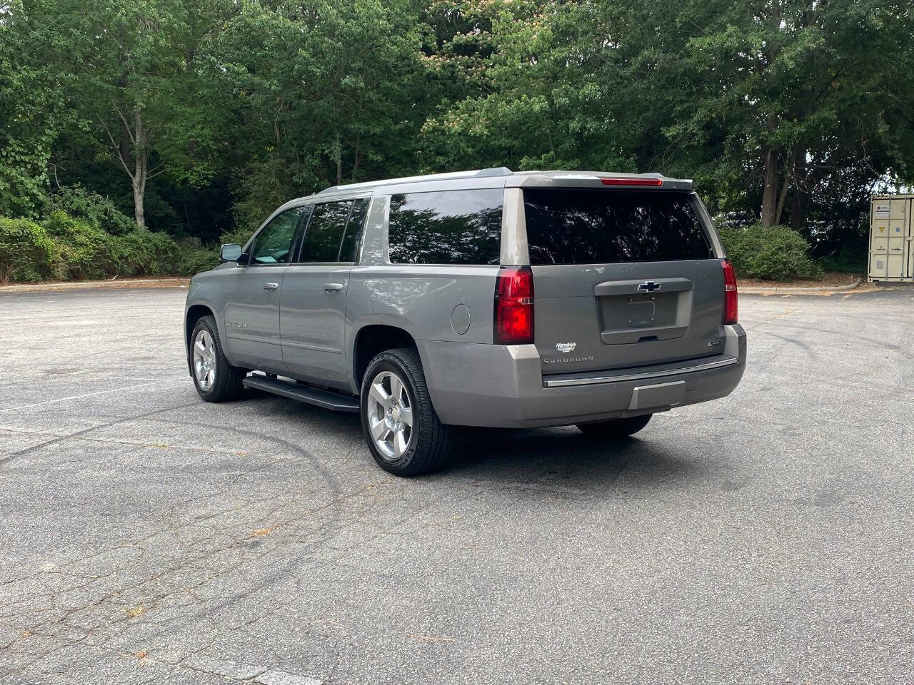 Used 2017 Chevrolet Suburban Premier RWD image 7