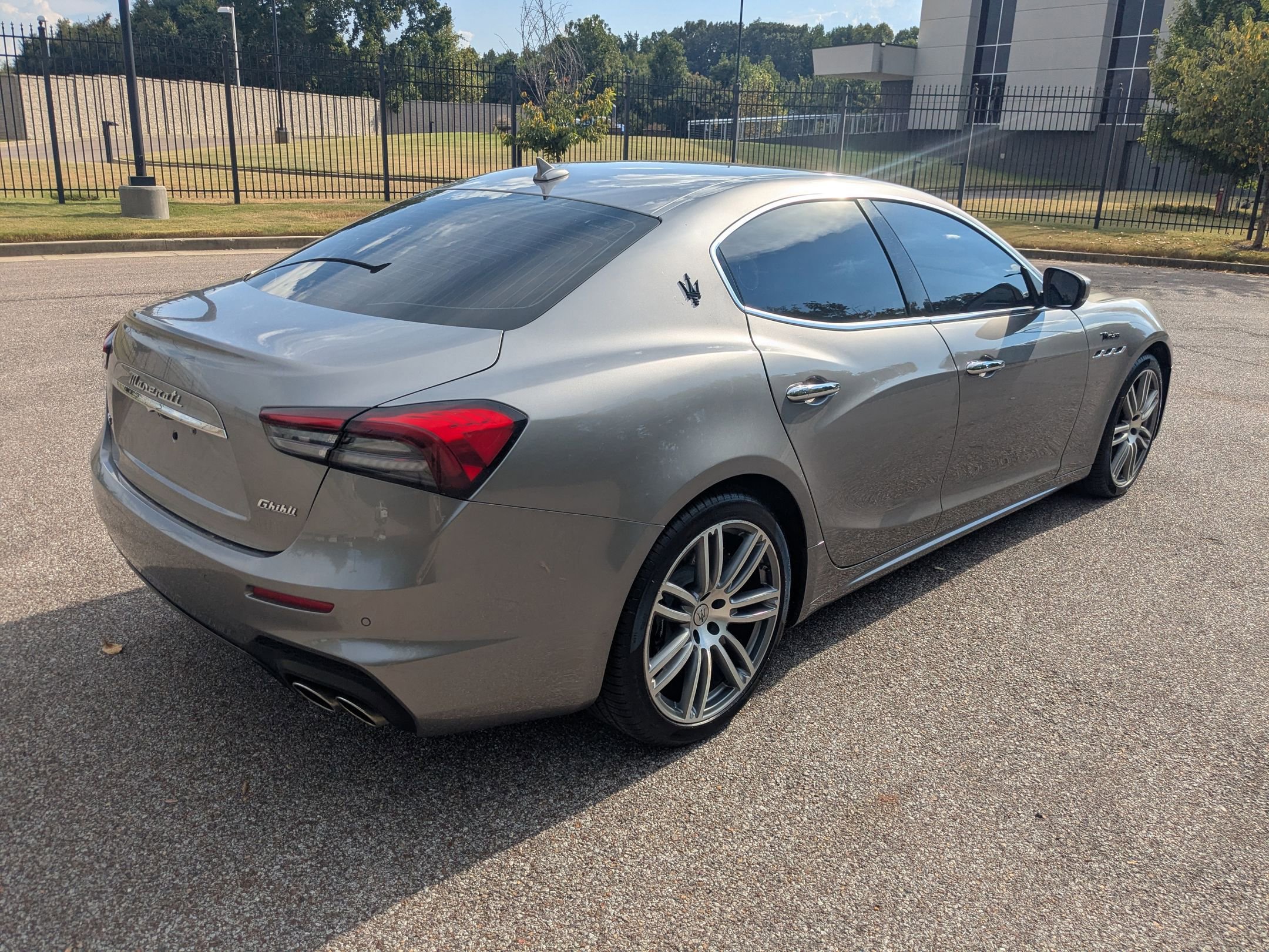 Certified 2022 Maserati Ghibli Modena Q4 image 6