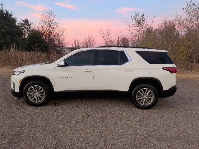 Certified 2023 Chevrolet Traverse LT image 2