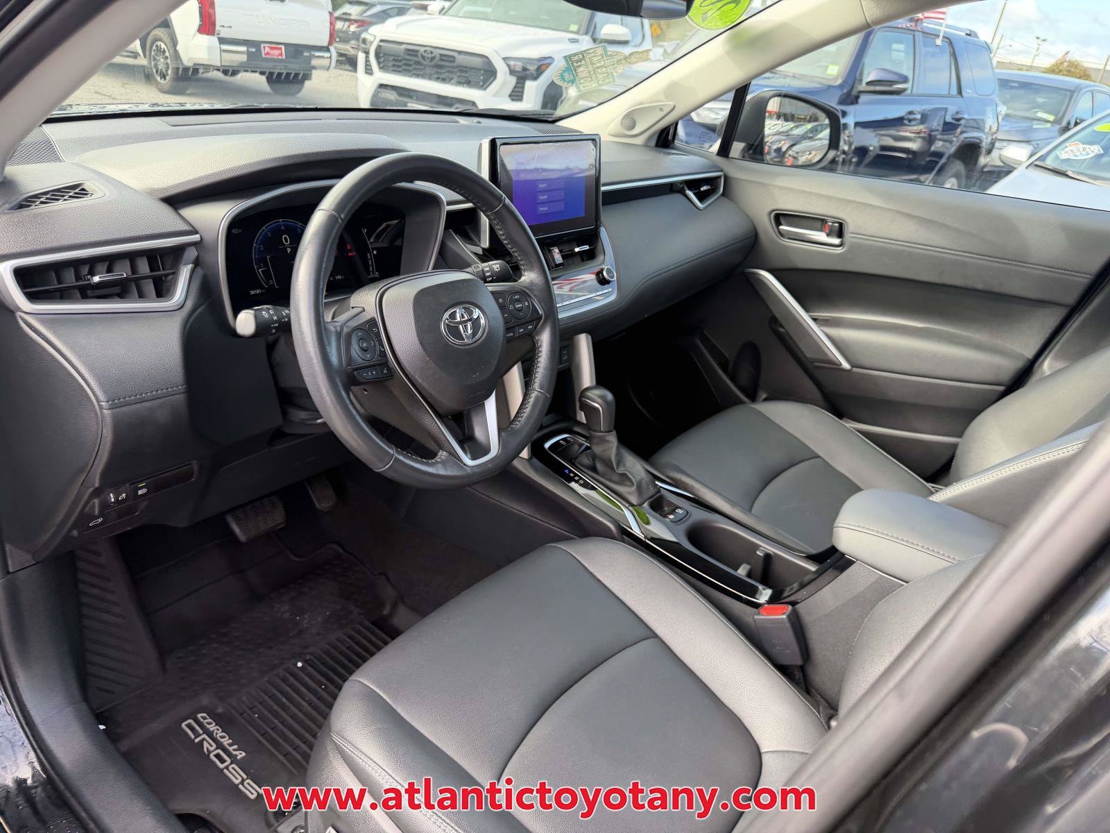 Certified 2024 Toyota Corolla Cross XLE w/ Convenience Package AWD/4WD image 16