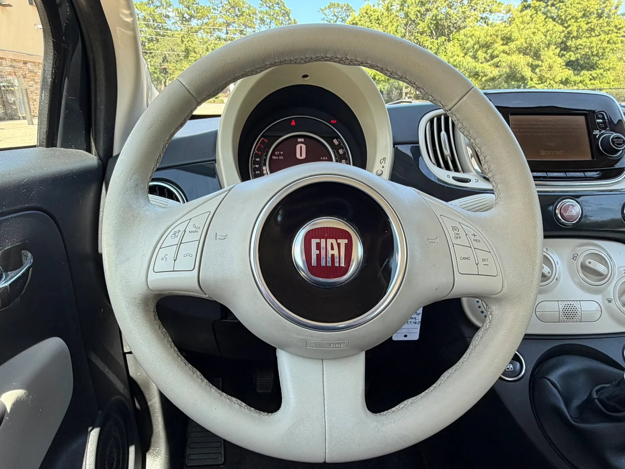 Used 2017 FIAT 500 Pop FWD image 16