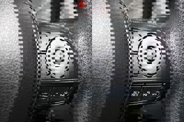 Used 2023 Toyota Corolla Cross L image 15