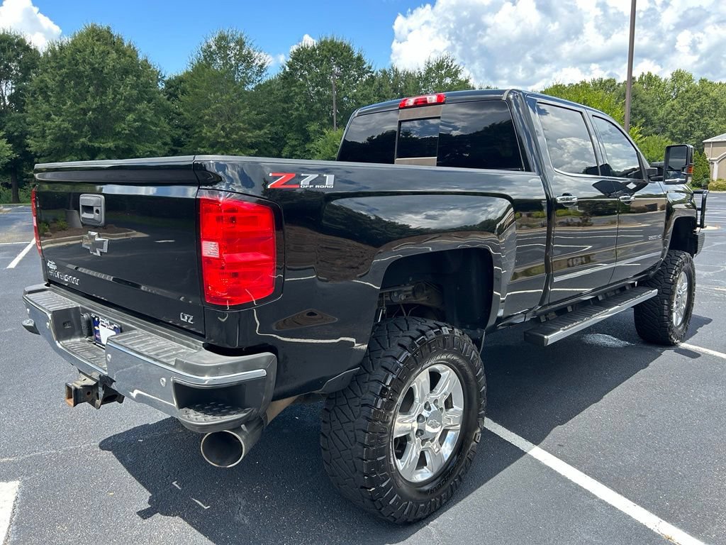 Used 2018 Chevrolet Silverado 2500 LTZ w/ Duramax Plus Package AWD/4WD image 22