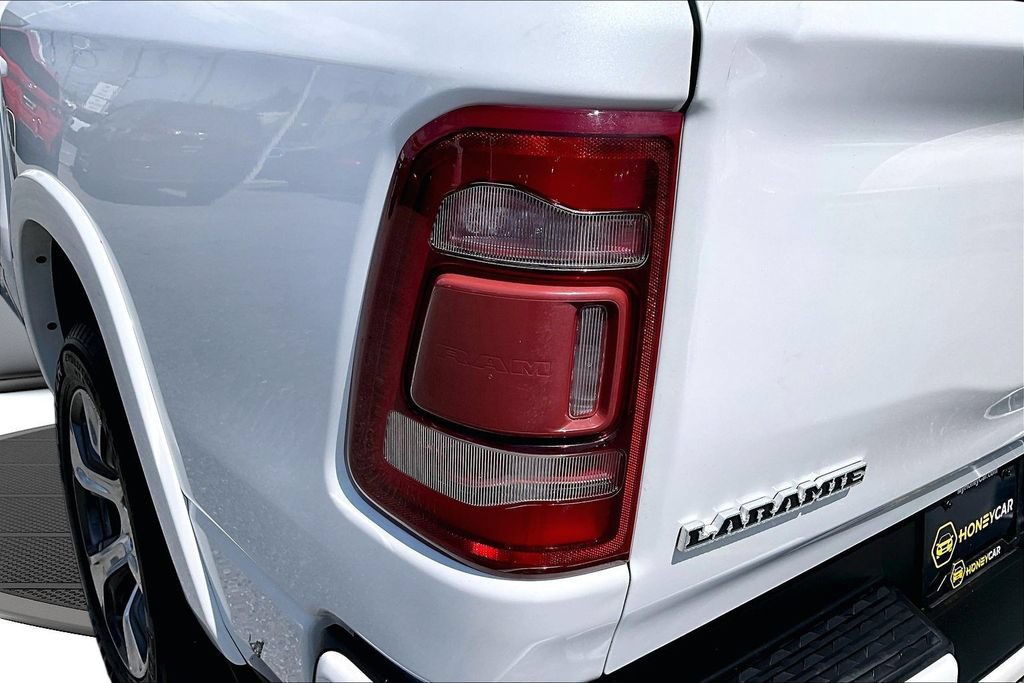 Used 2019 RAM 1500 Laramie w/ Sport Appearance Package AWD/4WD image 24