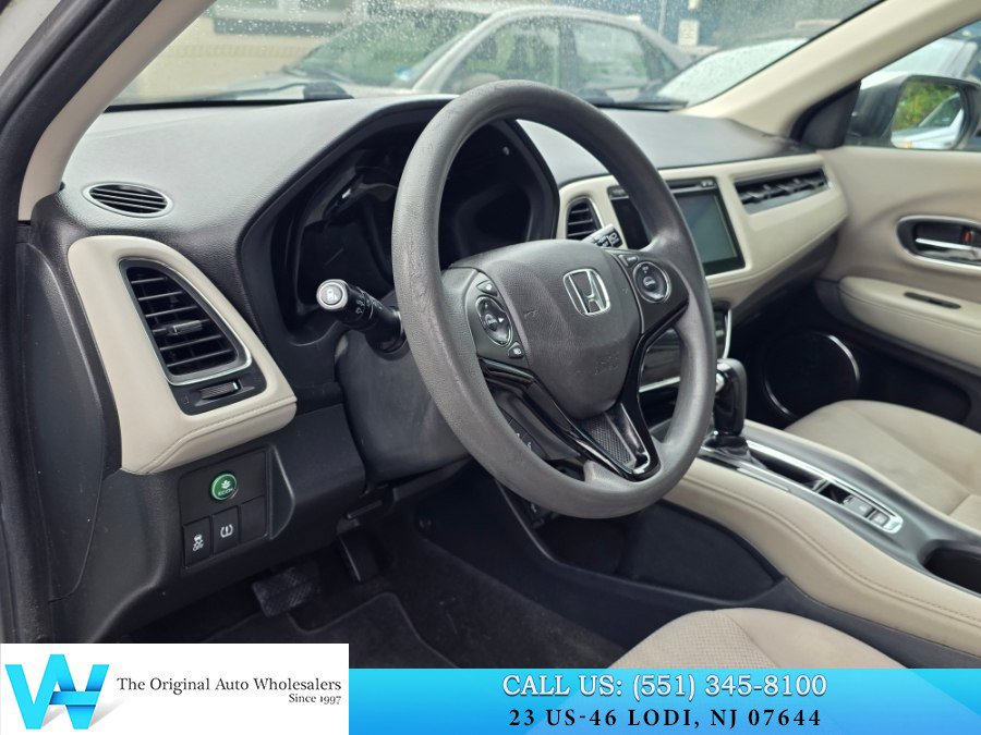 Used 2016 Honda HR-V EX image 10