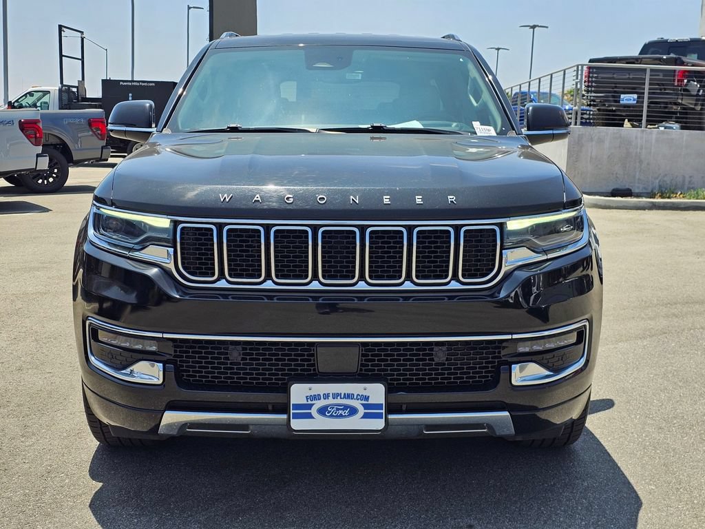 Used 2024 Jeep Wagoneer Series III AWD/4WD image 2