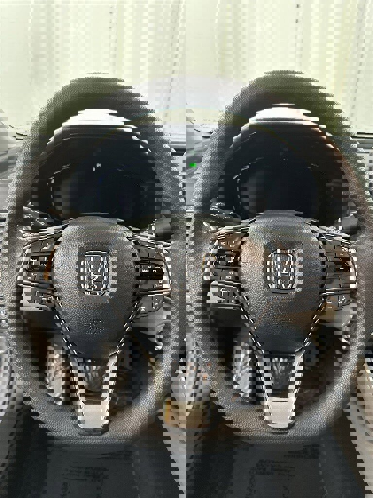 Used 2019 Honda Accord LX image 15