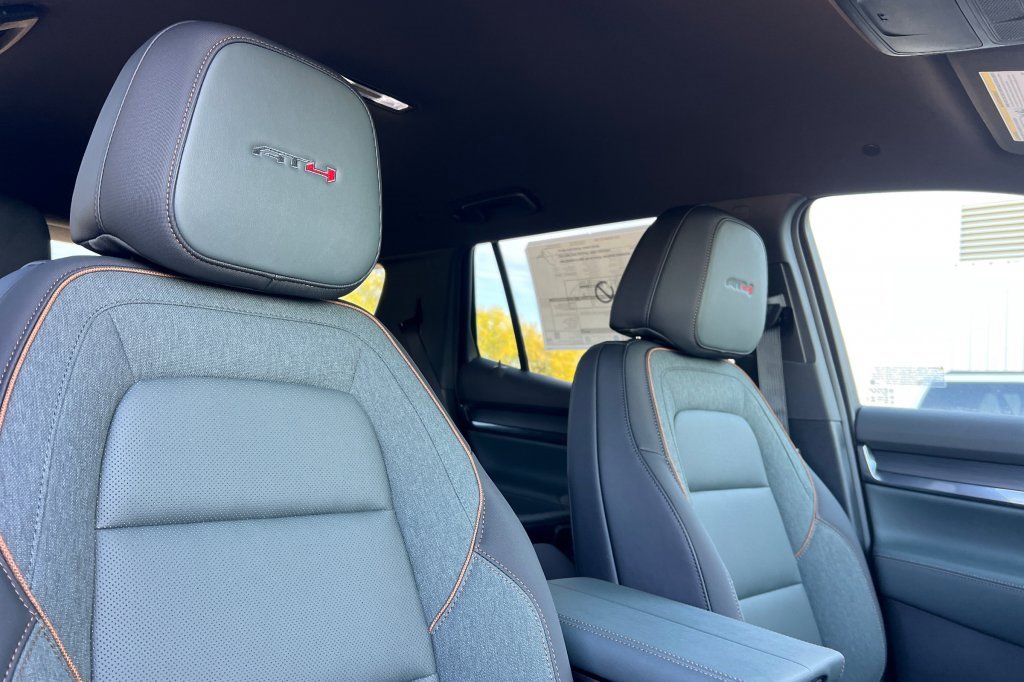 New 2026 GMC Terrain AT4 w/ Technology Package II image 14