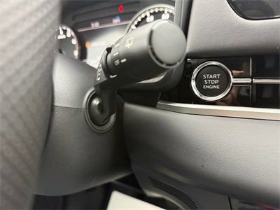 New 2026 Mitsubishi Outlander SE image 30
