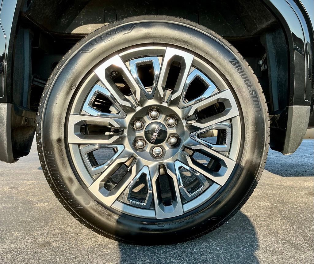 Used 2025 GMC Sierra 1500 Denali Ultimate image 22